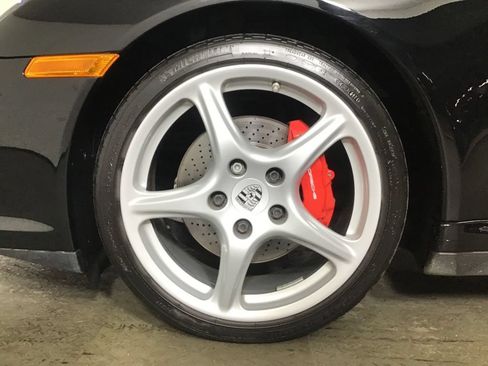 Used 2012 Porsche 911 Carrera 4S AWD/4WD image 16