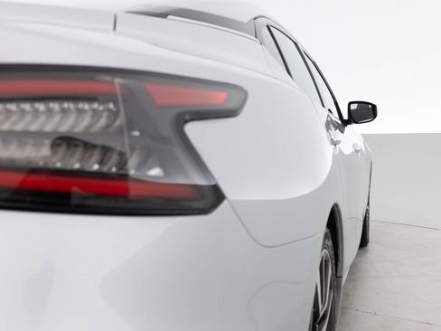 Used 2020 Nissan Maxima 3.5 SV w/ Floor Mat Group FWD image 14