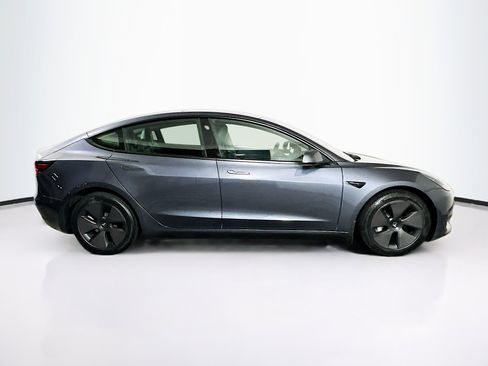 Used 2023 Tesla Model 3 Standard Range image 10