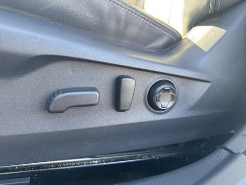 Used 2023 Subaru Outback Limited XT image 26