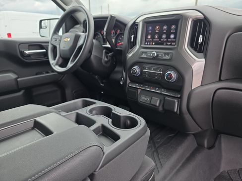 New 2026 Chevrolet Silverado 1500 Custom RWD image 16