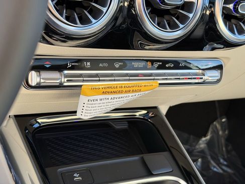 New 2026 Mercedes-Benz GLA 250 4MATIC image 21