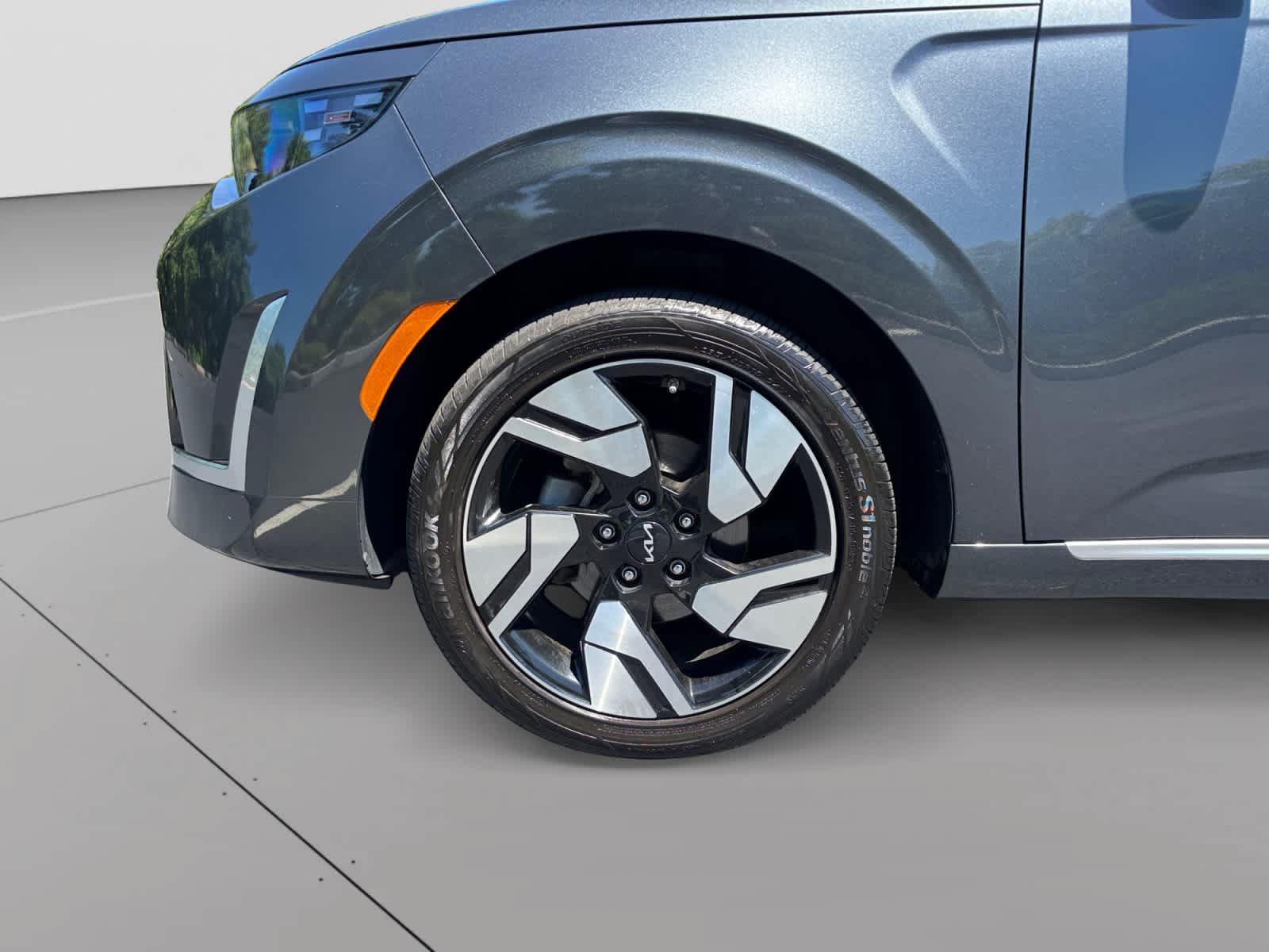Used 2024 Kia Soul GT-Line FWD image 19