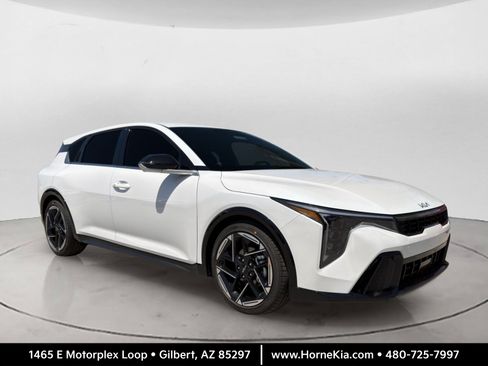 New 2026 Kia K4 GT-Line FWD image 1