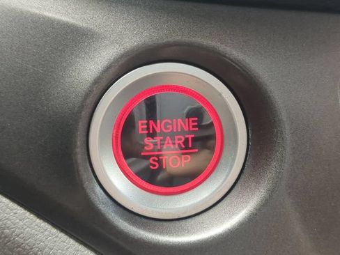 Used 2017 Honda Ridgeline RTL-T image 25