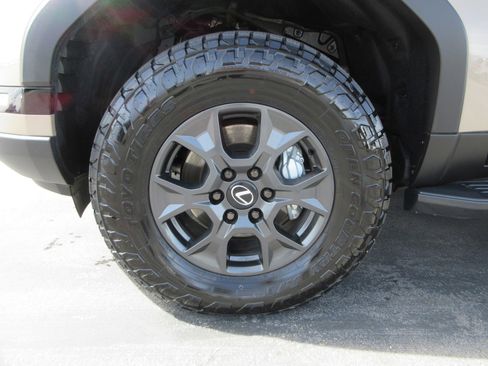 Used 2026 Lexus GX 550 image 53