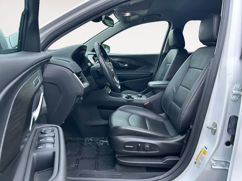 Used 2021 GMC Terrain SLT image 15