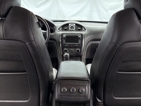 Used 2017 Buick Enclave Leather image 34