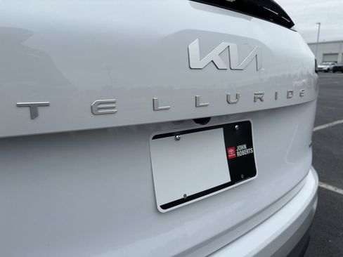 Used 2023 Kia Telluride SX image 38