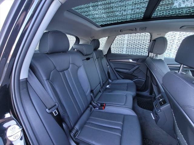 Used 2023 Audi Q5 2.0T Premium Plus w/ Premium Plus Package AWD/4WD image 21