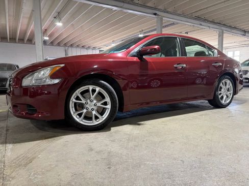 Used 2013 Nissan Maxima 3.5 S FWD image 2