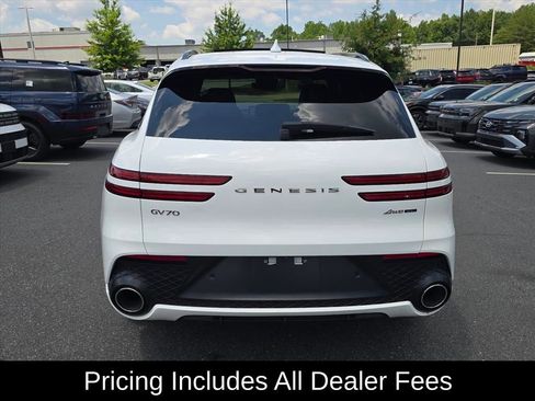 Used 2022 Genesis GV70 3.5T Sport w/ Sport Advanced Package AWD/4WD image 4