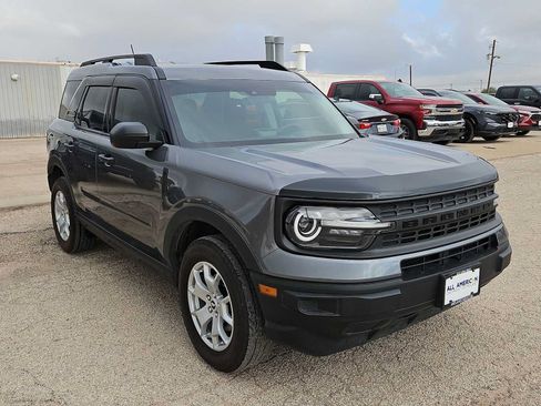 Used 2022 Ford Bronco Sport AWD/4WD image 2