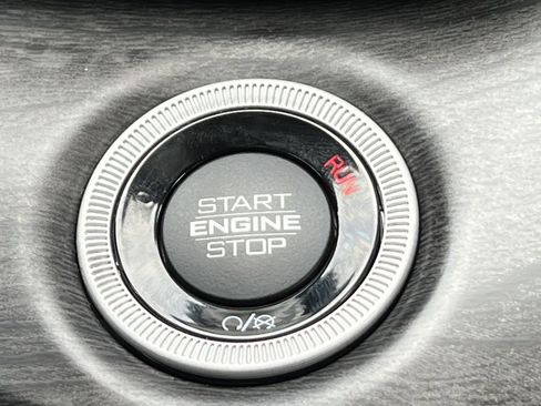 Used 2023 Jeep Grand Cherokee L Limited w/ Trailer Tow Group (B) image 29