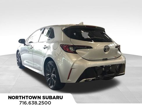 Used 2025 Toyota Corolla XSE FWD image 3