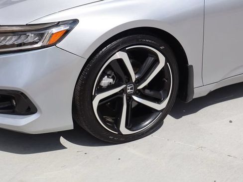 Used 2022 Honda Accord Sport image 3