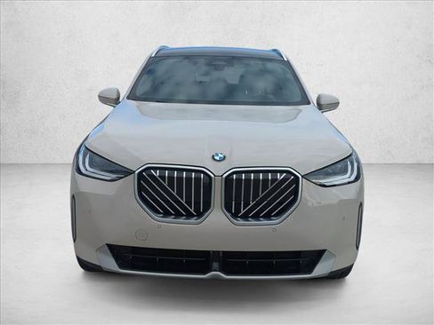 Certified 2025 BMW X3 xDrive30i w/ Premium Package AWD/4WD image 2