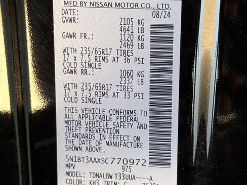 Used 2025 Nissan Rogue S FWD image 45