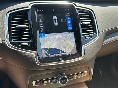Certified 2023 Volvo XC90 B6 Ultimate AWD/4WD image 25