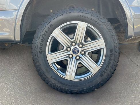 Used 2019 Ford F150 XLT w/ Equipment Group 302A Luxury AWD/4WD image 28