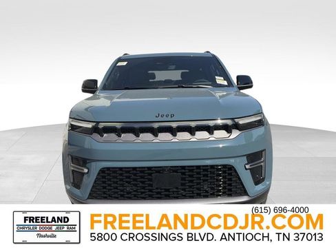 New 2026 Jeep Grand Wagoneer Limited AWD/4WD image 8