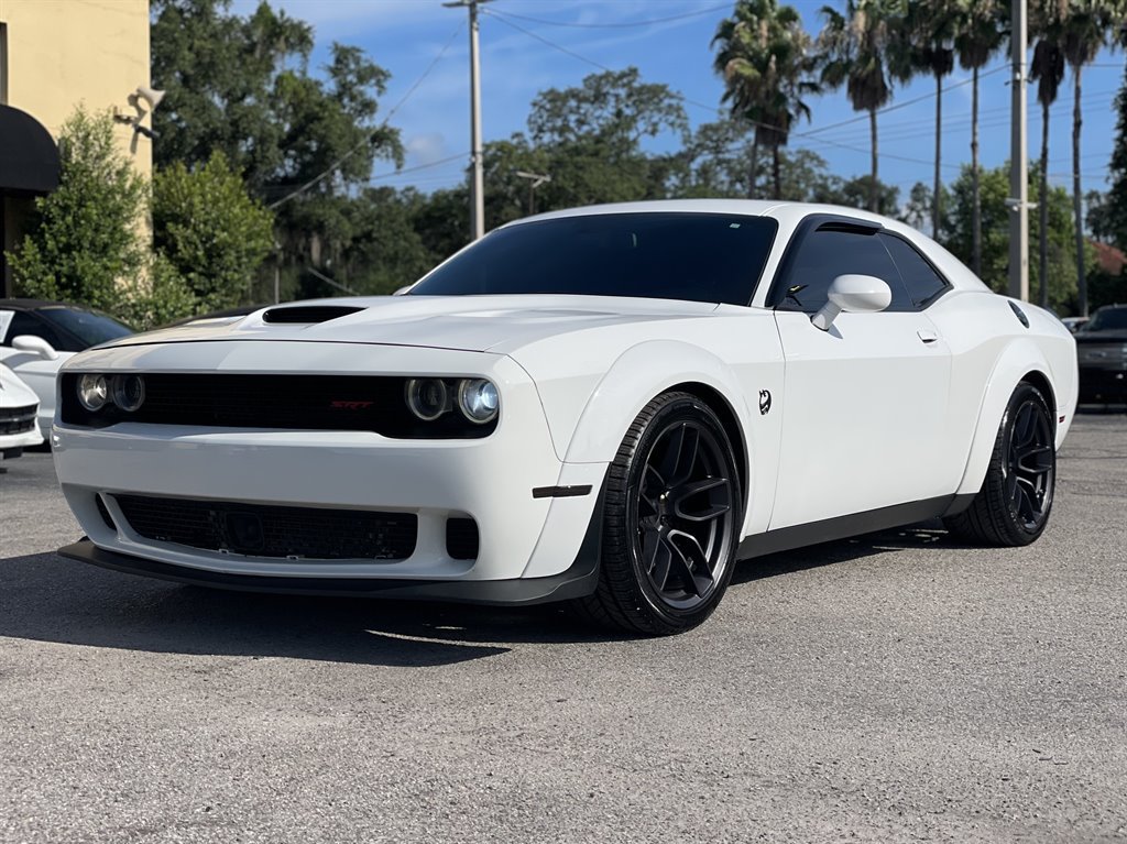 Used 2019 Dodge Challenger R/T Scat Pack w/ Widebody Package RWD image 12