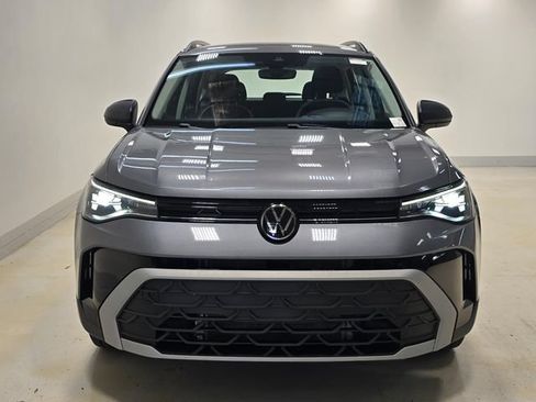 Used 2025 Volkswagen Taos S FWD image 2