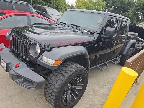 Used 2021 Jeep Gladiator Rubicon w/ Trailer Tow Package AWD/4WD image 2
