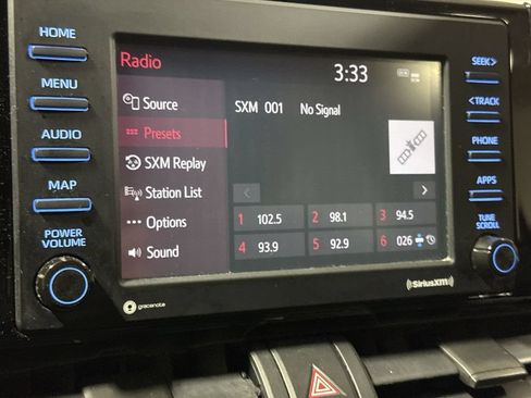 Used 2020 Toyota RAV4 XLE AWD/4WD image 14
