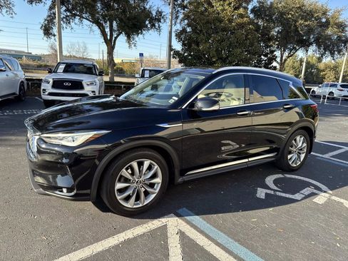 Used 2019 INFINITI QX50 Essential w/ Proactive Package image 5