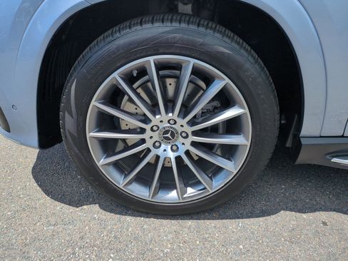 Certified 2025 Mercedes-Benz GLE 450e 4MATIC image 10