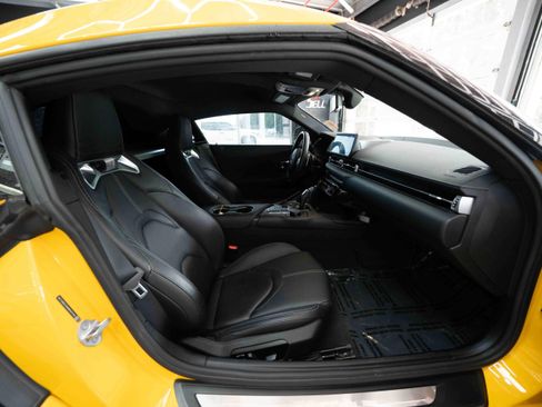 Used 2021 Toyota Supra Premium w/ Driver Assist Package image 22