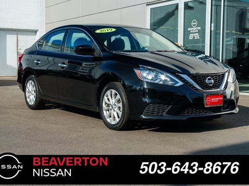 Used 2019 Nissan Sentra SV image 1