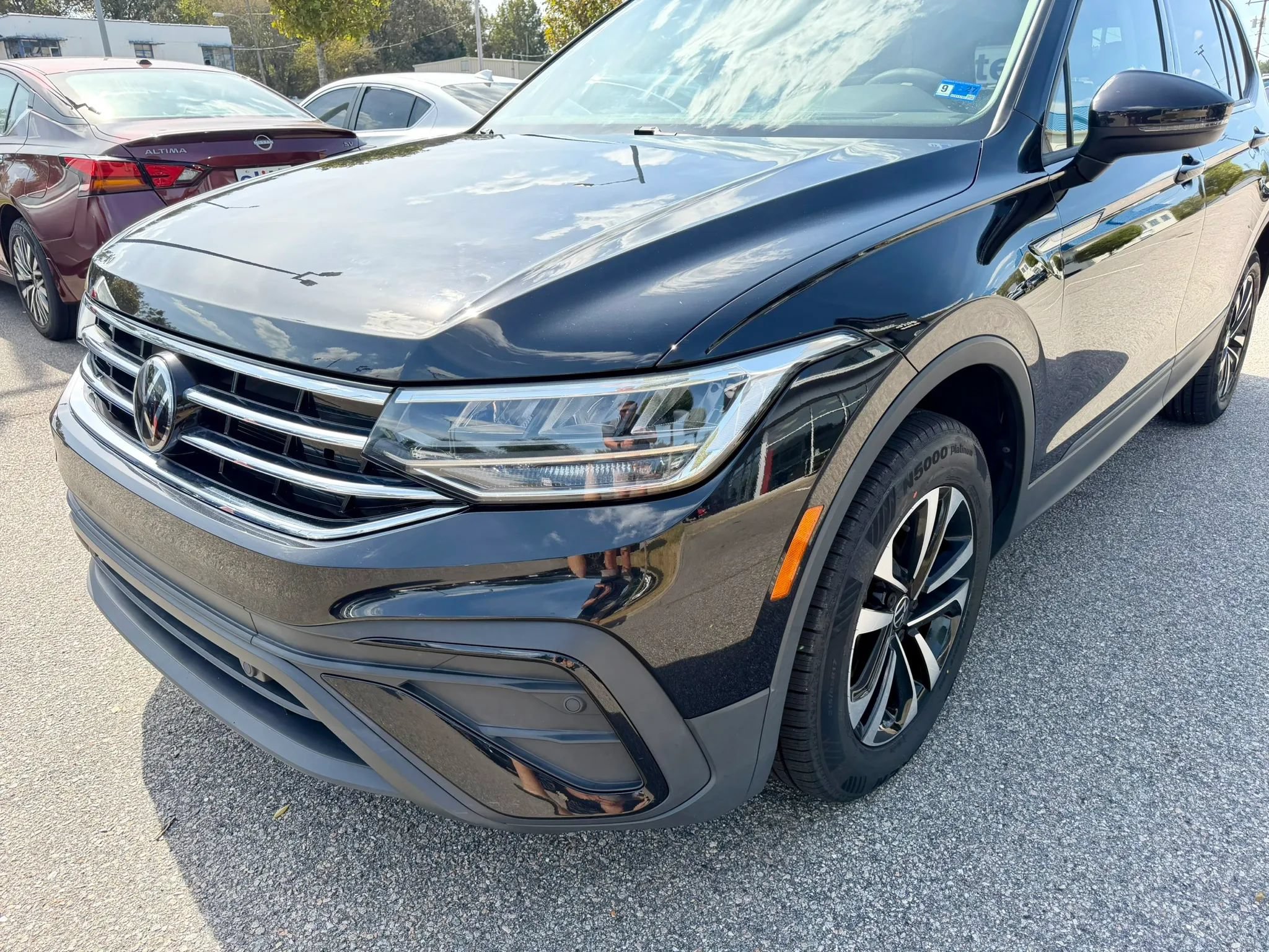 Used 2022 Volkswagen Tiguan S AWD/4WD image 10