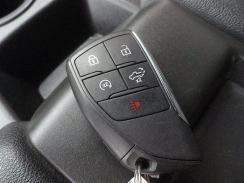 Used 2024 Chevrolet Silverado 2500 LT AWD/4WD image 22