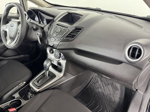 Used 2019 Ford Fiesta SE image 7