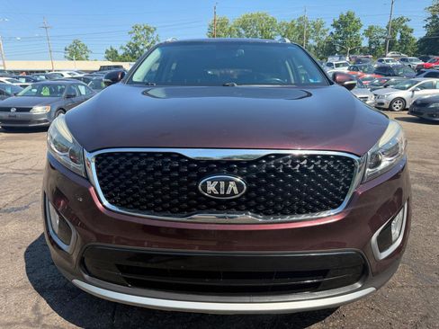 Used 2016 Kia Sorento EX FWD image 2