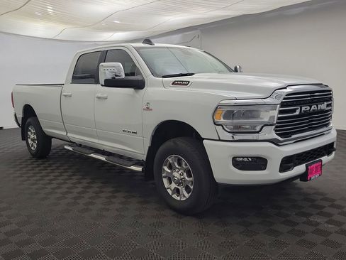 Used 2024 RAM 3500 Laramie image 6