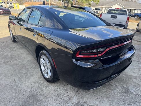 Used 2022 Dodge Charger SXT image 7