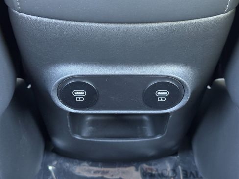 Used 2025 Hyundai Ioniq 5 SEL image 33