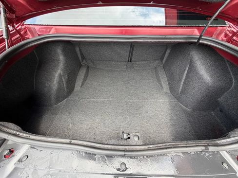 Used 2022 Dodge Challenger SRT Hellcat RWD image 12