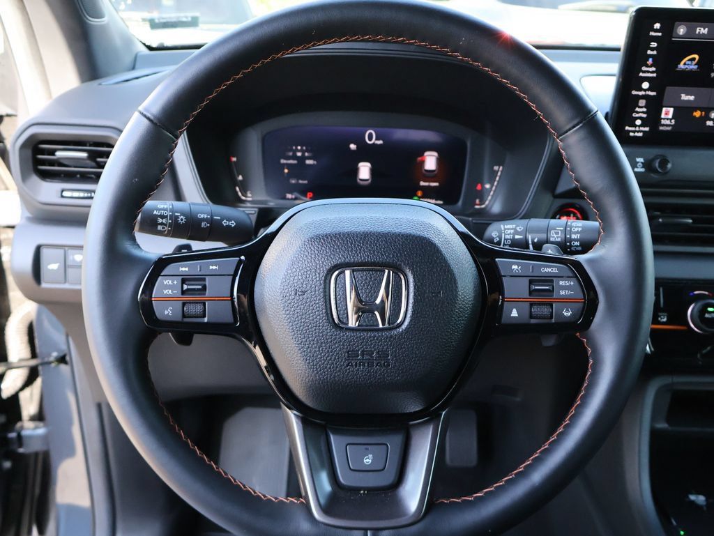 Certified 2026 Honda Pilot TrailSport image 30