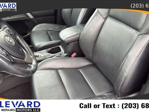 Used 2015 Toyota RAV4 Limited AWD/4WD image 28