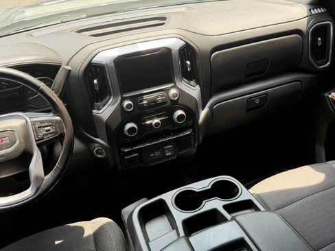 Used 2020 GMC Sierra 1500 SLE w/ SLE Value Package RWD image 20