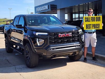 New 2025 GMC Canyon Elevation w/ Convenience Package