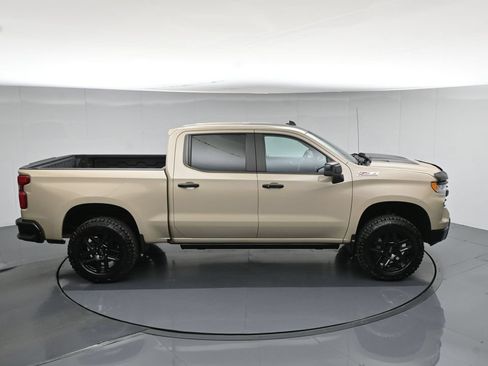 Used 2022 Chevrolet Silverado 1500 LT Trail Boss w/ Convenience Package II AWD/4WD image 42