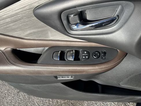 Used 2016 Nissan Murano SL w/ SL Technology Package image 28