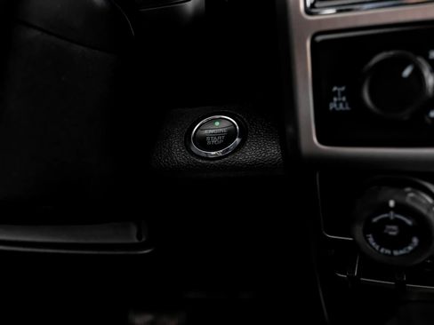 Used 2018 Ford F150 Platinum w/ Equipment Group 701A Luxury AWD/4WD image 16