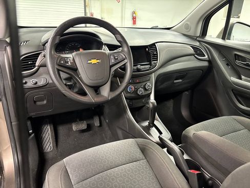 Used 2020 Chevrolet Trax LS w/ Tint and Cruise Package image 26