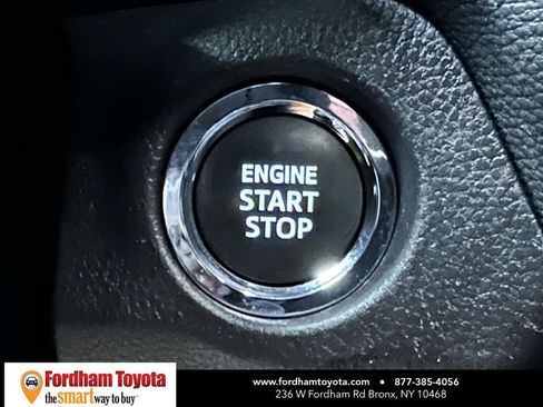 Certified 2025 Toyota RAV4 XLE AWD/4WD image 29